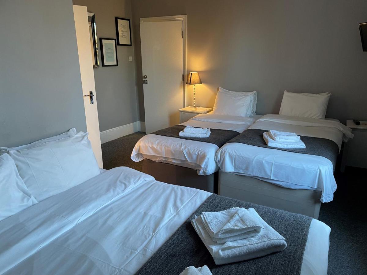 Hotel Ravna Gora London Zimmer foto